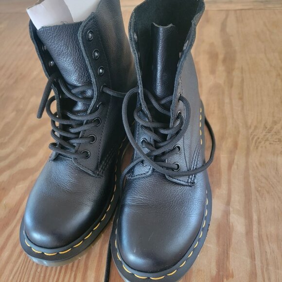 Dr. Martens Pascal 1460 Virginia Leather Boots Black (Women’s US 6 UK 4 EU 37 - Picture 6 of 12